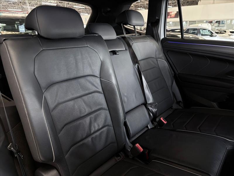  TIGUAN  2.0 300 TSI Allspace R-line 7