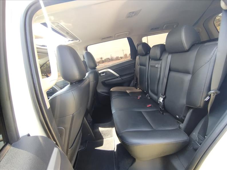  PAJERO SPORT  2.4 16V Mivec Turbo Hpe-s AWD 7