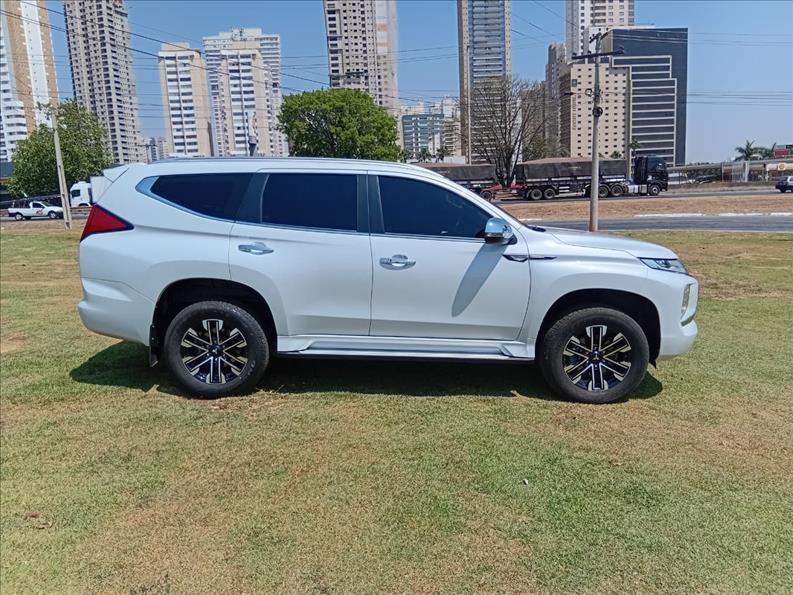  PAJERO SPORT  2.4 16V Mivec Turbo Hpe-s AWD 1