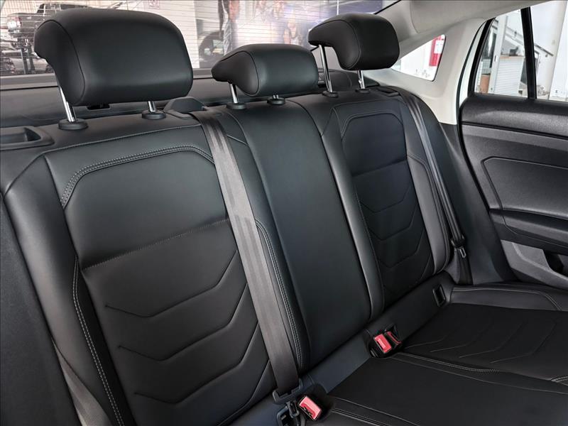  VIRTUS  1.0 200 TSI Comfortline 7