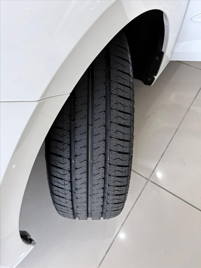  VIRTUS  1.0 200 TSI Comfortline 15