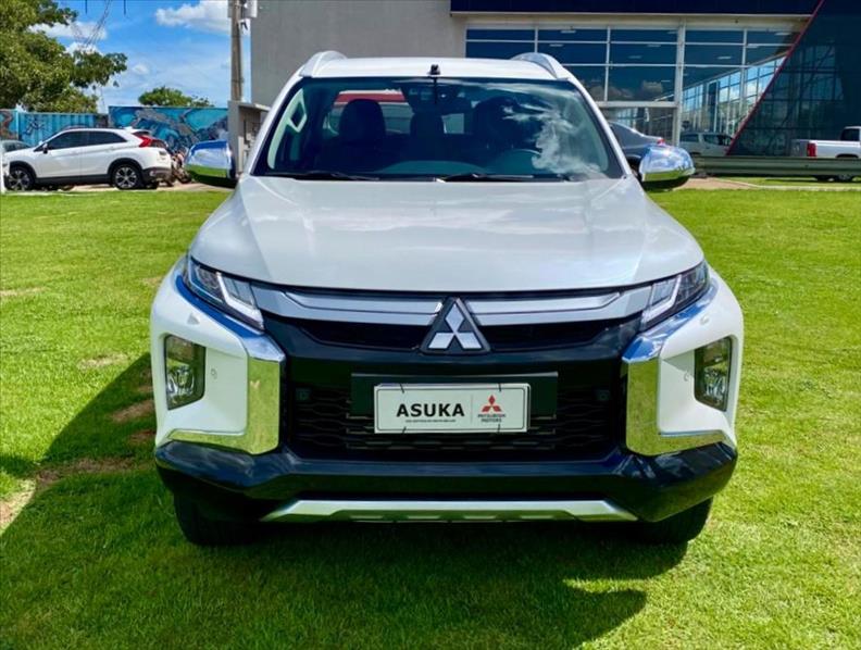  L200 TRITON  2.4 16V Turbo Sport Hpe-s CD 4X4 5