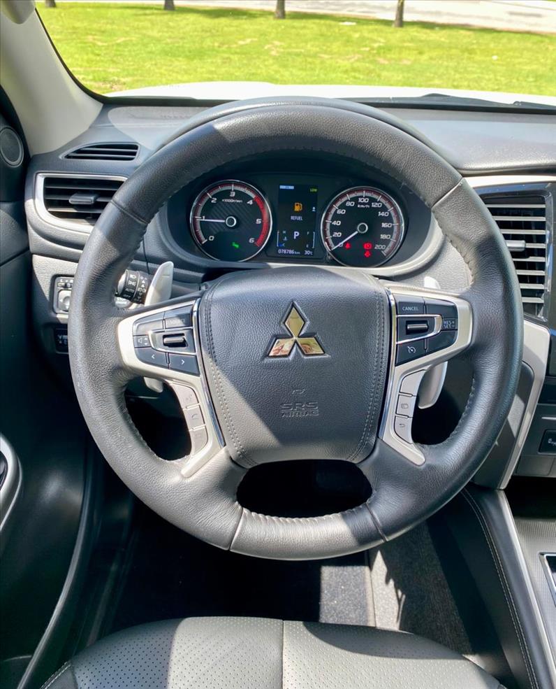  L200 TRITON  2.4 16V Turbo Sport Hpe-s CD 4X4 13