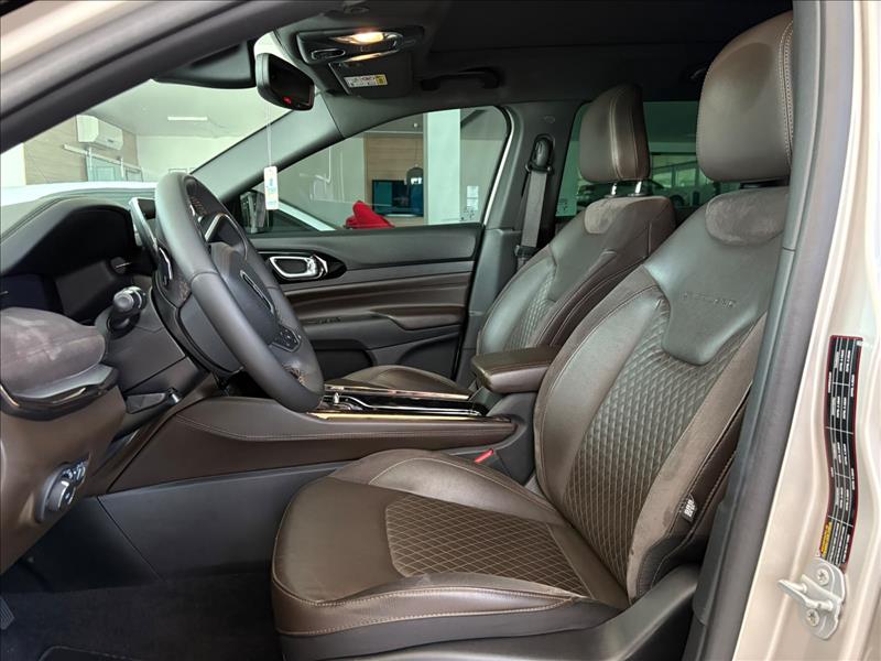  COMMANDER  2.0 Td380 Turbo Overland 9