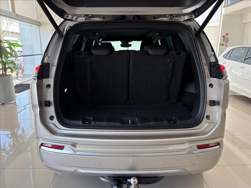  COMMANDER  2.0 Td380 Turbo Overland 16
