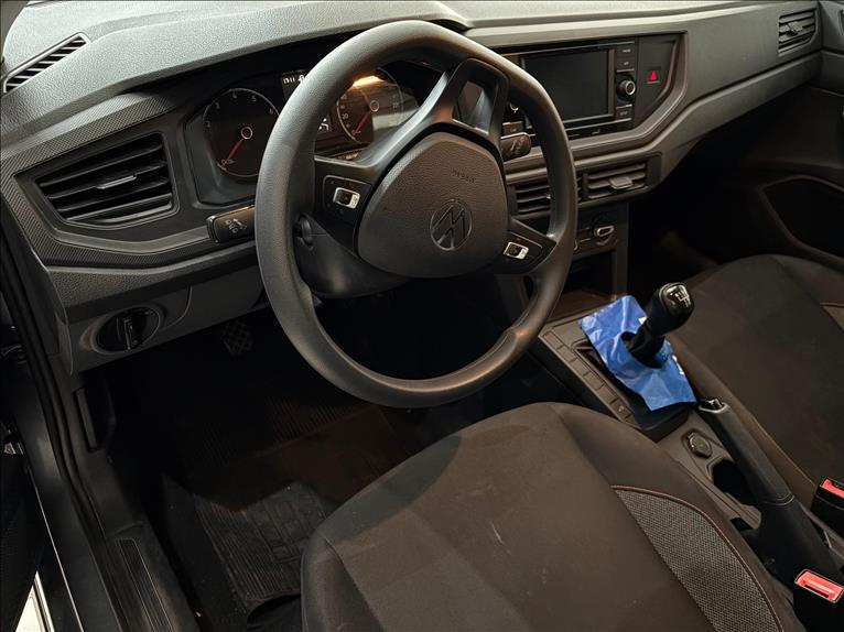POLO 1.0 MPI Track POLO 1.0 MPI Track