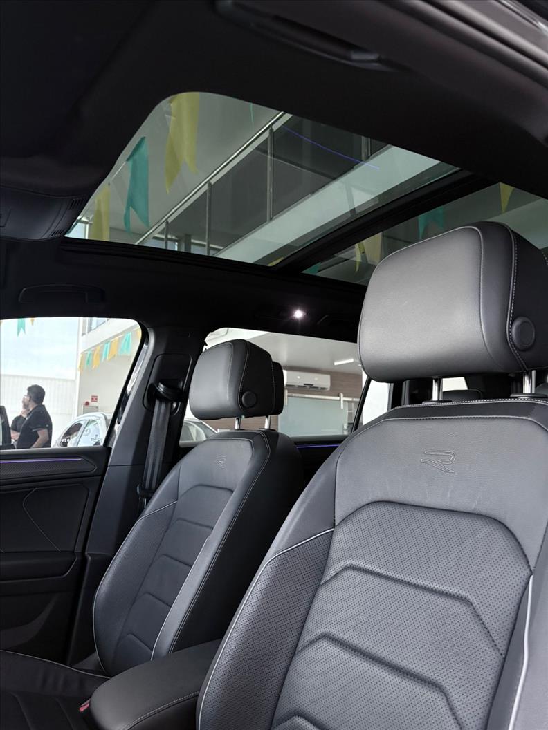  TIGUAN  2.0 300 TSI Allspace R-line 11