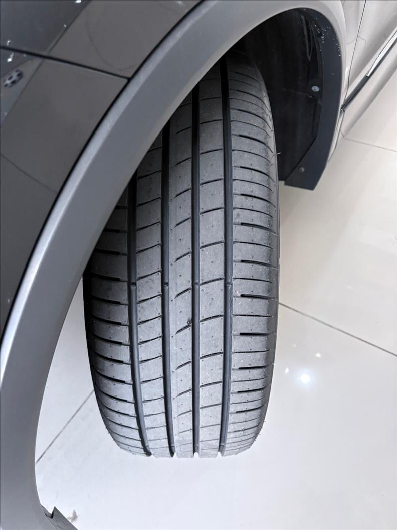  TIGUAN  2.0 300 TSI Allspace R-line 17