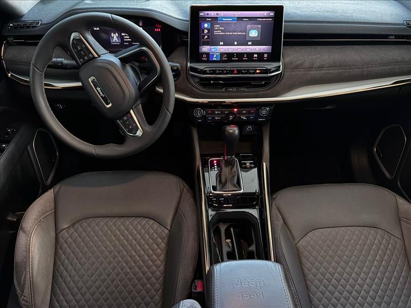  COMMANDER  1.3 T270 Turbo Overland 12