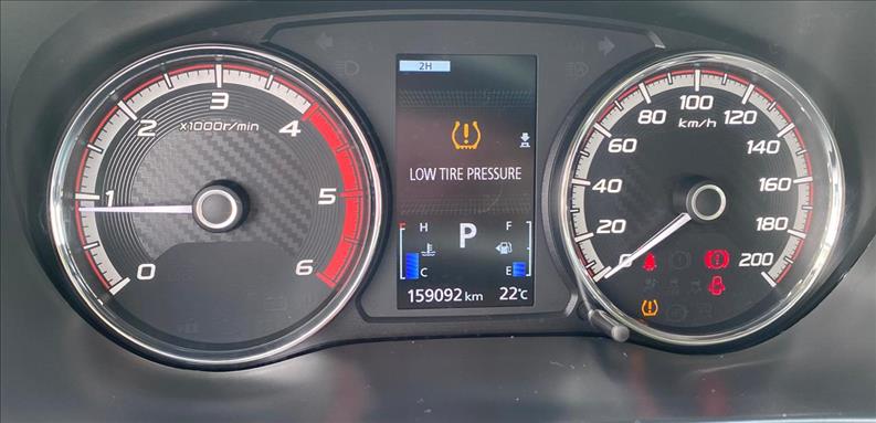 L200 TRITON 2.4 16V Turbo Sport HPE CD 4X4 L200 TRITON 2.4 16V Turbo Sport HPE CD 4X4