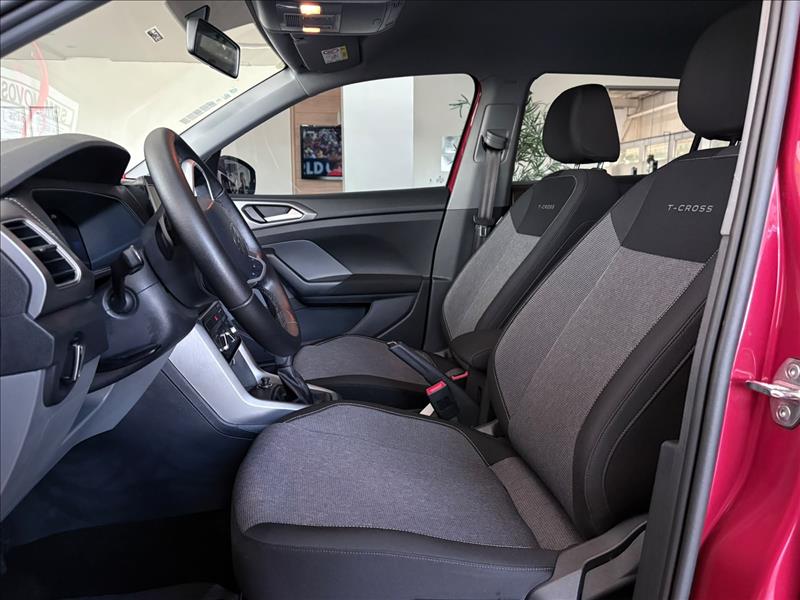  T-CROSS  1.0 200 TSI 8