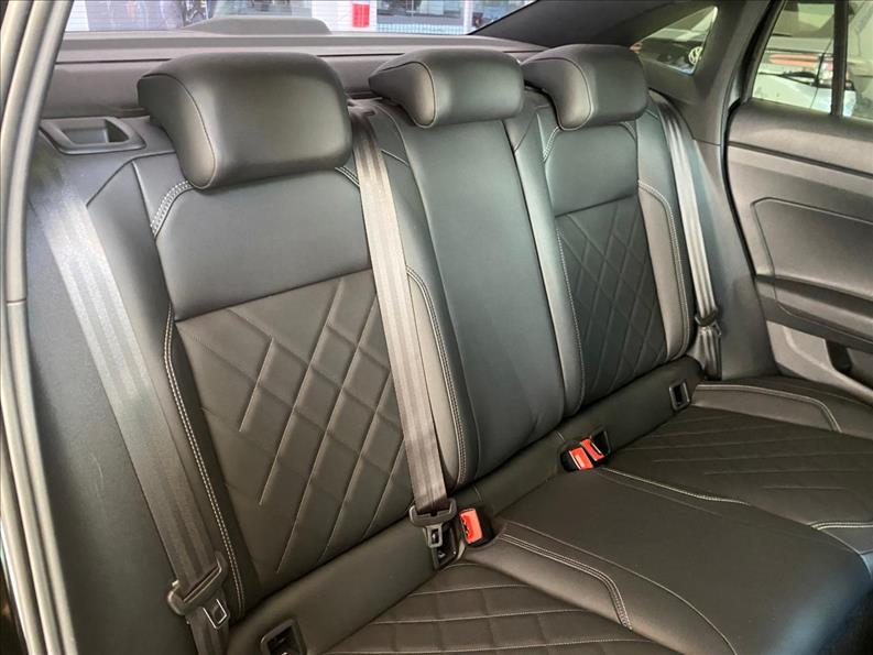VIRTUS 1.4 250 TSI Exclusive VIRTUS 1.4 250 TSI Exclusive