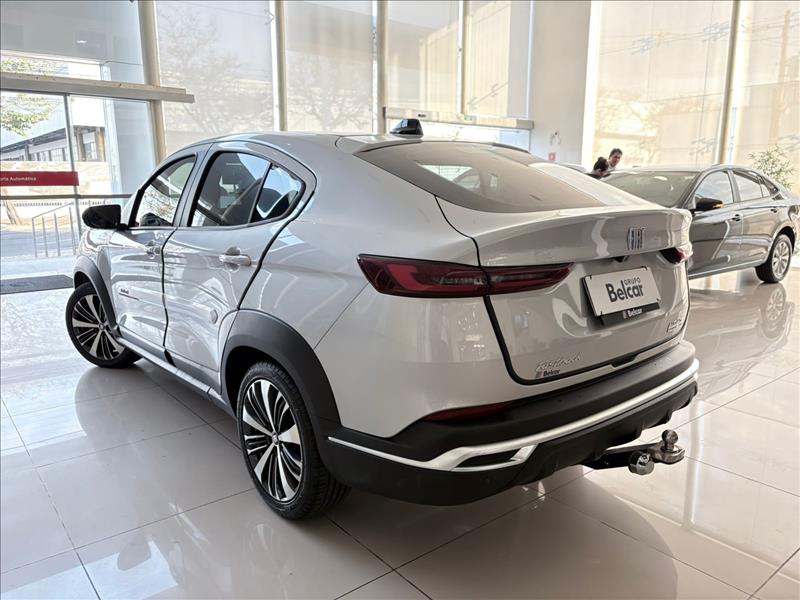  FASTBACK  1.0 Turbo 200 Audace 3
