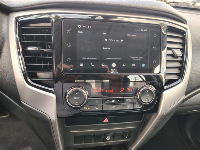  L200 TRITON  2.4 16V Turbo Sport HPE CD 4X4 10