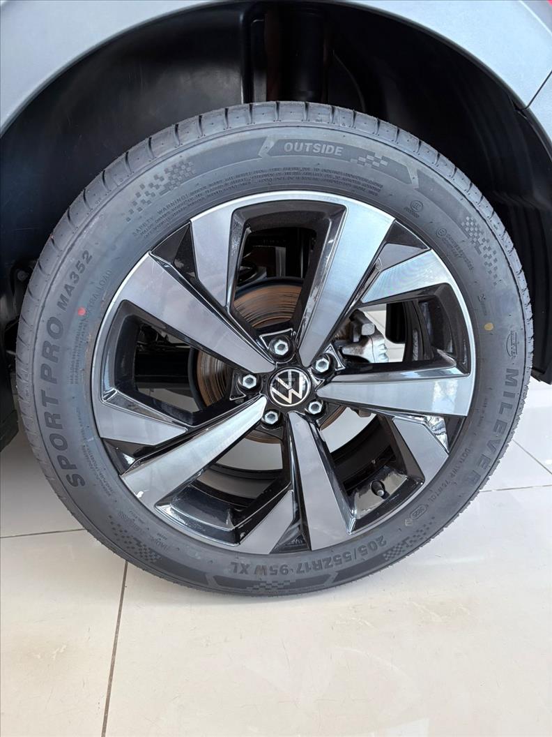  NIVUS  1.0 200 TSI Highline 17
