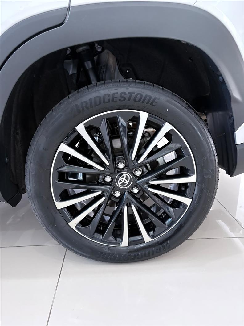  COROLLA CROSS  2.0 Vvt-ie XRE 18