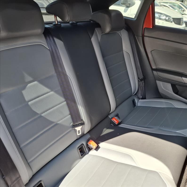 NIVUS 1.0 200 TSI Highline NIVUS 1.0 200 TSI Highline