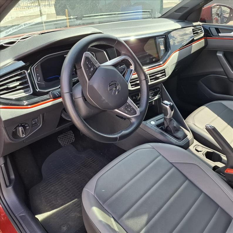 NIVUS 1.0 200 TSI Highline NIVUS 1.0 200 TSI Highline