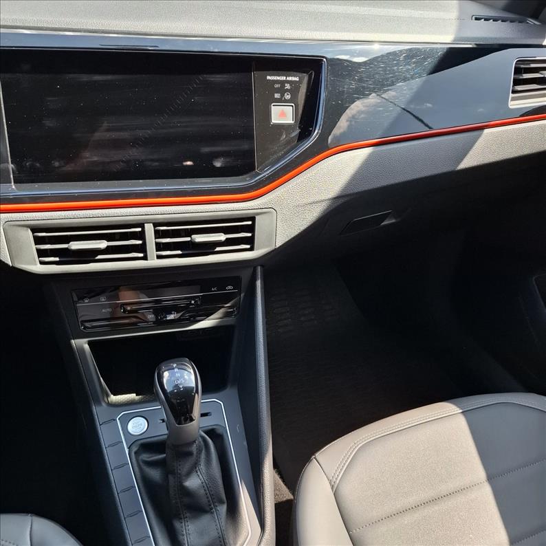 NIVUS 1.0 200 TSI Highline NIVUS 1.0 200 TSI Highline