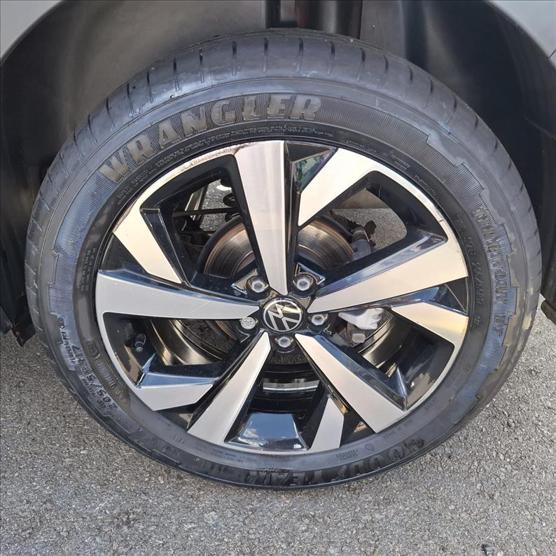 NIVUS 1.0 200 TSI Highline NIVUS 1.0 200 TSI Highline