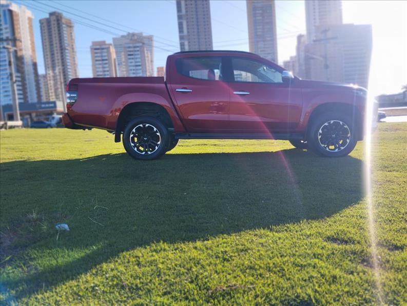  L200 TRITON  2.4 16V Turbo Sport HPE CD 4X4 1