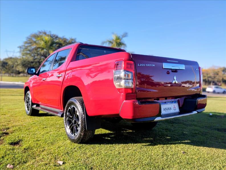  L200 TRITON  2.4 16V Turbo Sport HPE CD 4X4 3