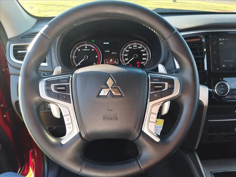  L200 TRITON  2.4 16V Turbo Sport HPE CD 4X4 12