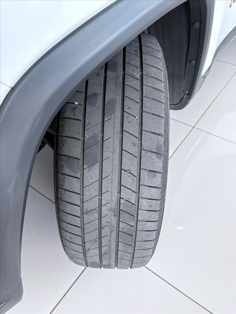  COMMANDER  1.3 T270 Turbo Limited 16