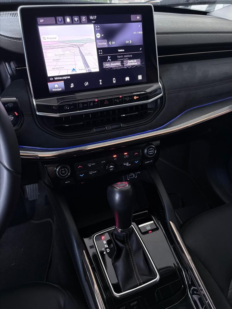  COMMANDER  1.3 T270 Turbo Limited 13