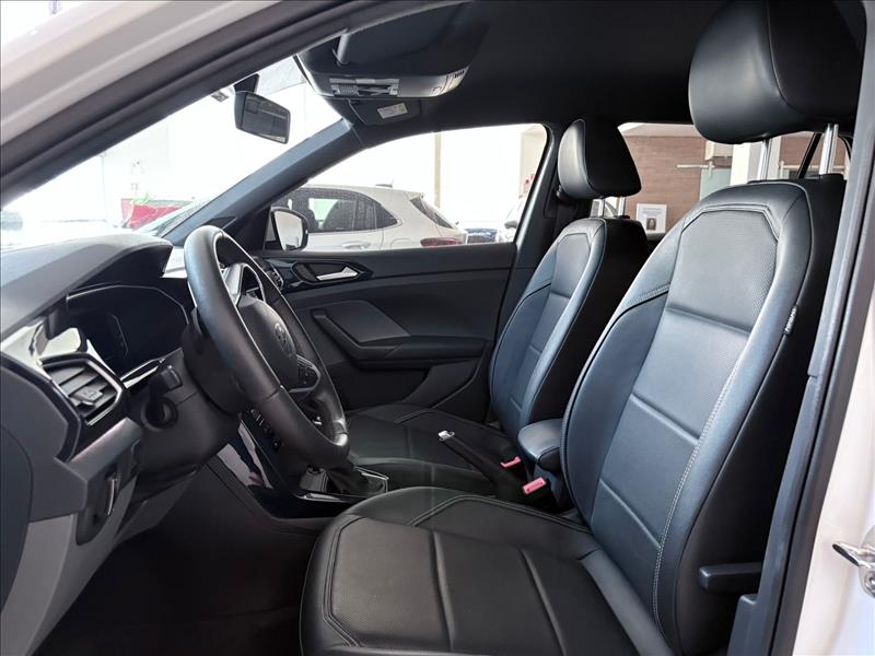  T-CROSS  1.0 200 TSI Comfortline 8