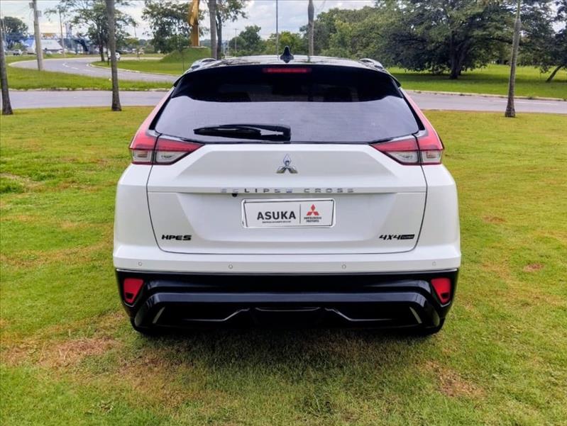  ECLIPSE CROSS  1.5 Mivec Turbo Hpe-s Black S-awc 2