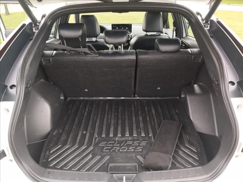  ECLIPSE CROSS  1.5 Mivec Turbo Hpe-s Black S-awc 14