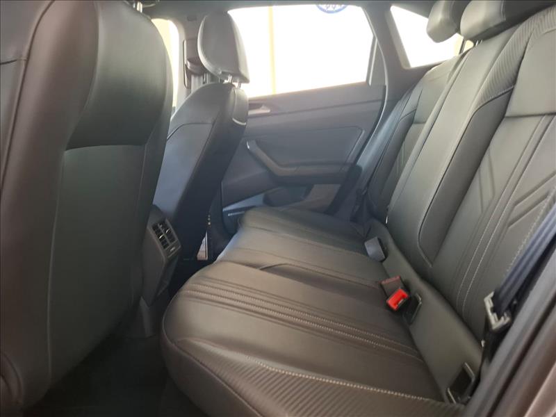 NIVUS 1.0 200 TSI Highline NIVUS 1.0 200 TSI Highline