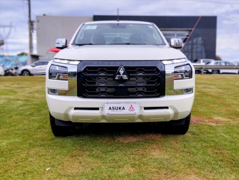  TRITON  2.4 Biturbo CD HPE 4X4 5