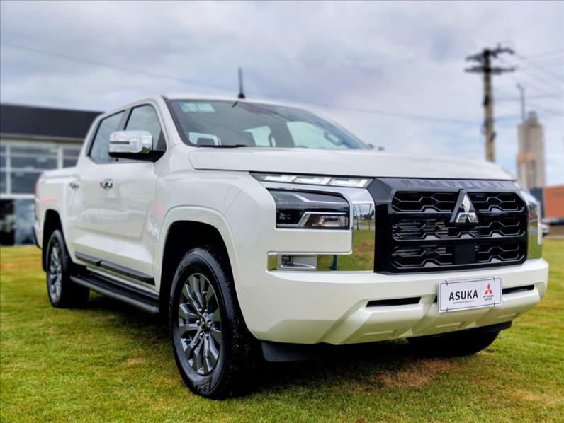  TRITON  2.4 Biturbo CD HPE 4X4 
