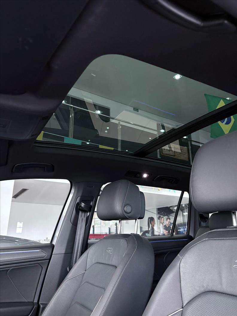 TIGUAN  2.0 300 TSI Allspace R-line 11