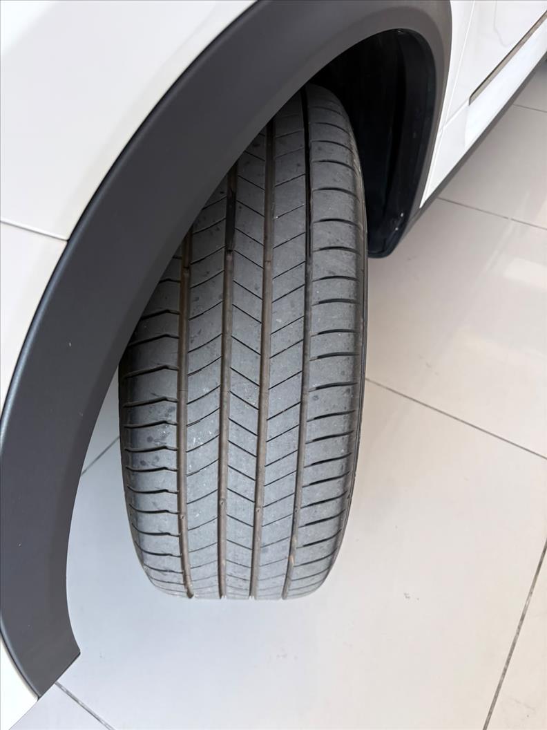  7  1.5 Tgdi Phev Elite DHT 17