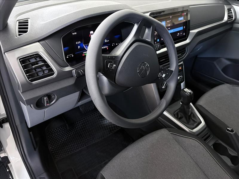  T-CROSS  1.0 200 TSI Sense 11