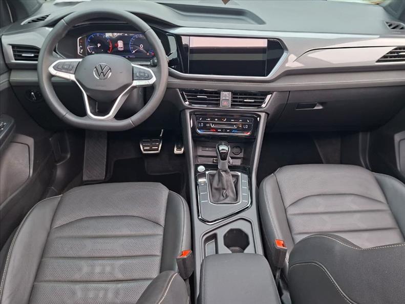  TAOS  1.4 250 TSI Highline 9