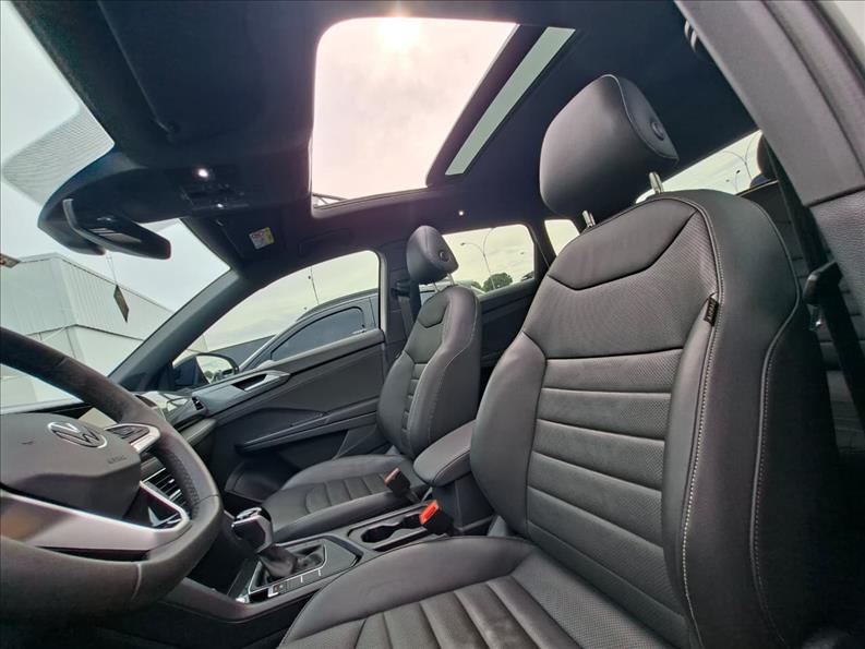  TAOS  1.4 250 TSI Highline 8