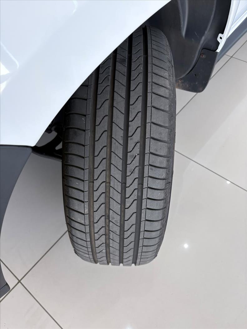  OROCH  1.6 16V SCE PRO 15