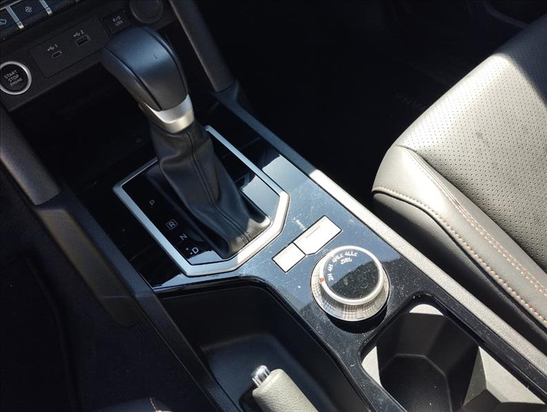  TRITON  2.4 Biturbo CD Katana 4X4 9