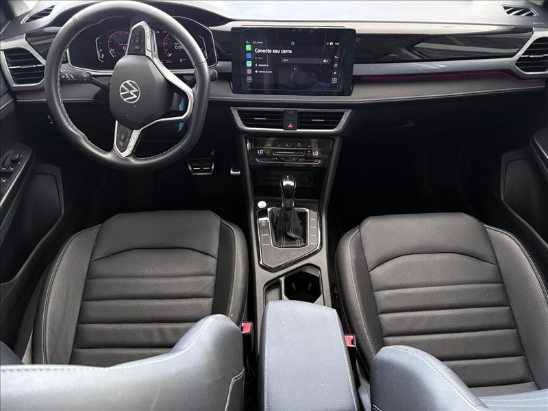  TAOS  1.4 250 TSI Highline 11