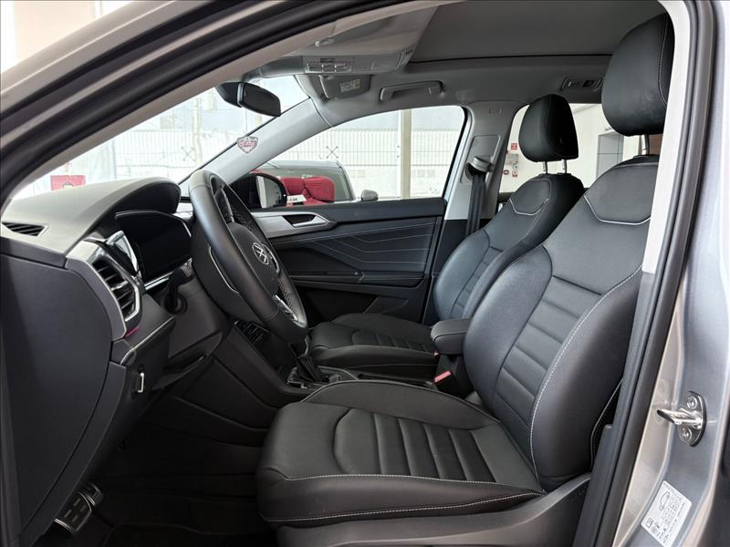  TAOS  1.4 250 TSI Highline 8