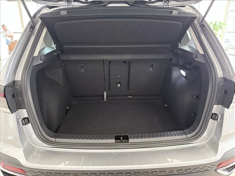  TAOS  1.4 250 TSI Highline 15