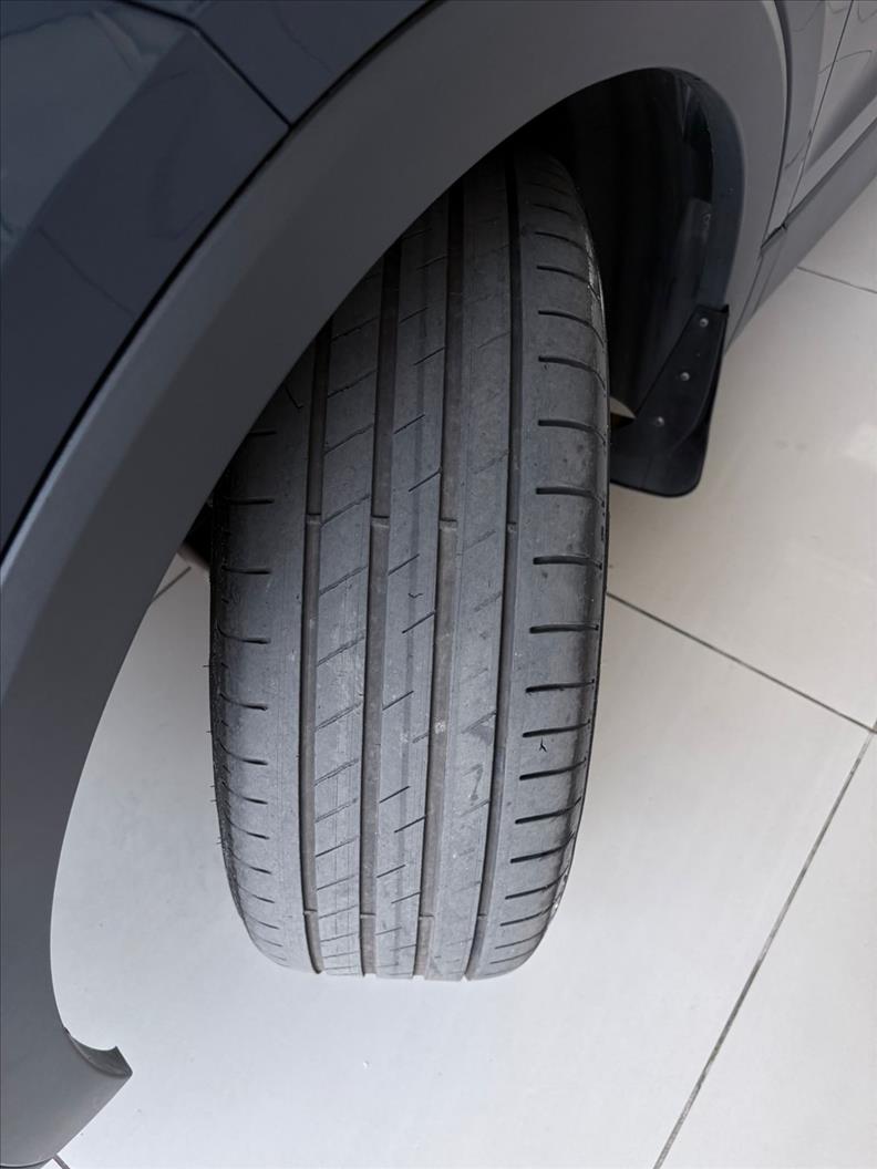  T-CROSS  1.4 250 TSI Highline 17