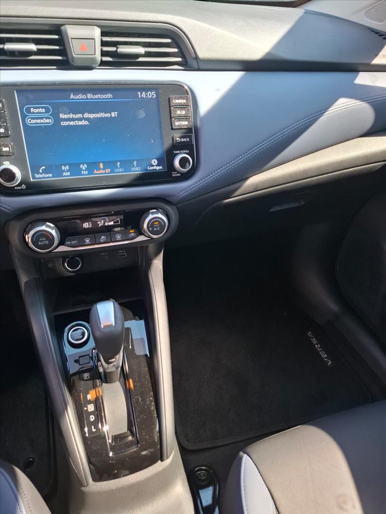 VERSA 1.6 16V Exclusive VERSA 1.6 16V Exclusive