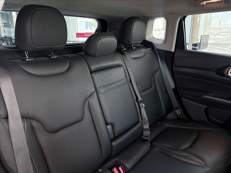  COMPASS  1.3 T270 Turbo Sport 7