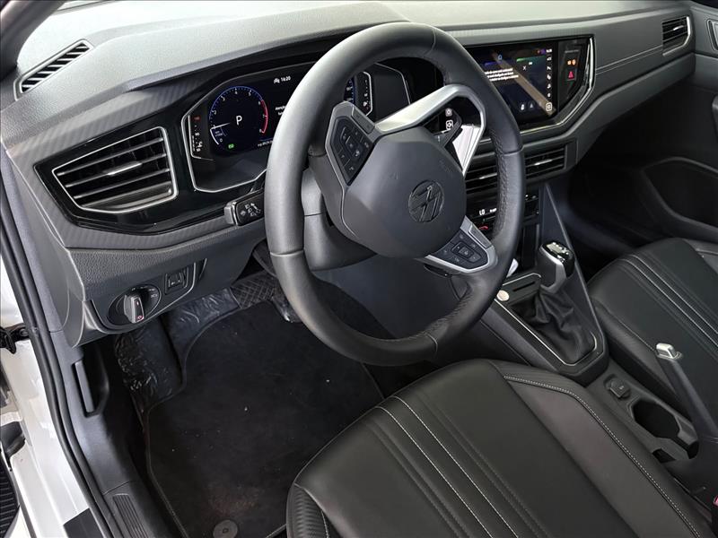  NIVUS  1.0 200 TSI Highline 13