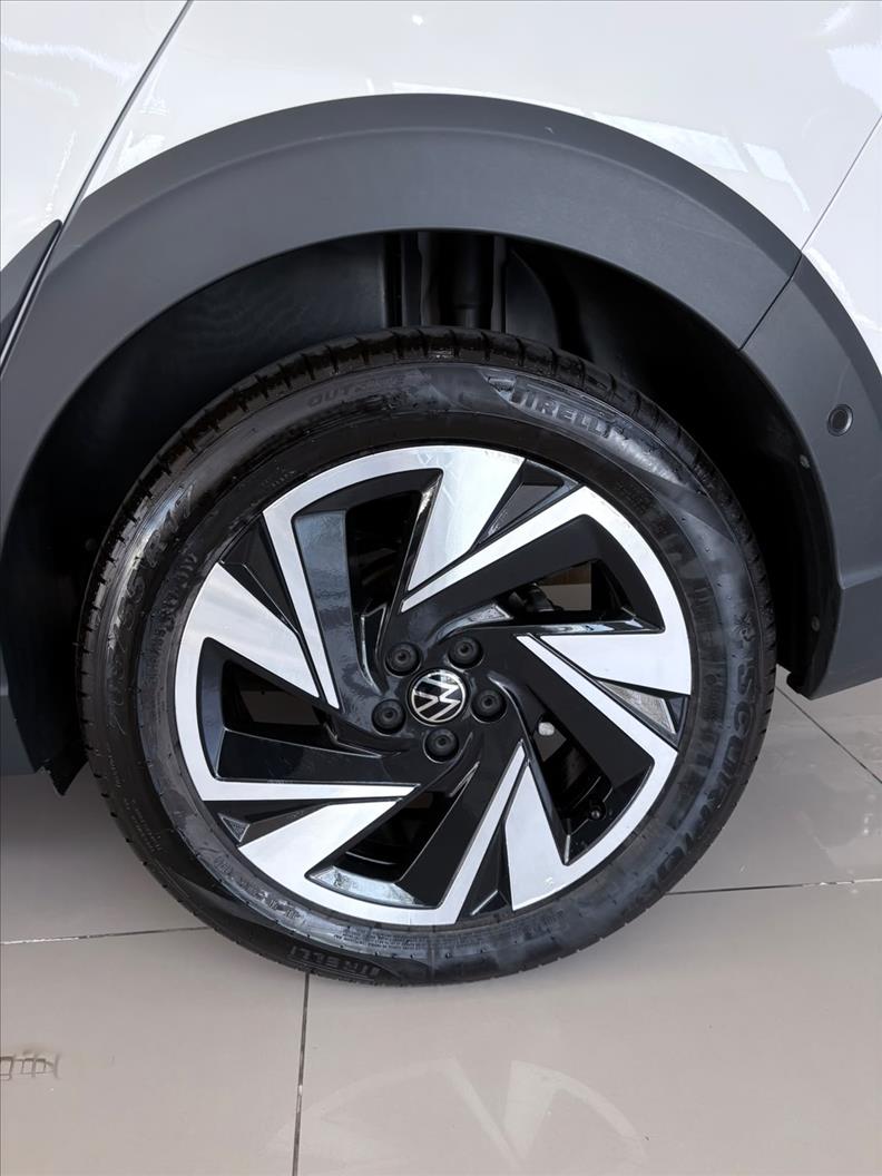  NIVUS  1.0 200 TSI Highline 17